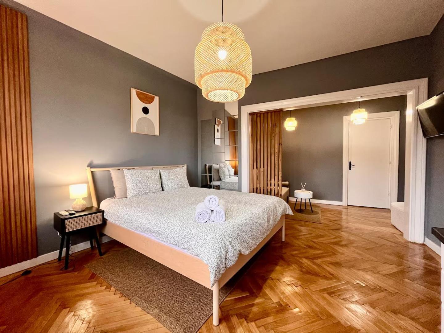 Woodie Studio With Premium Comfort By Piata Unirii بوخارست المظهر الخارجي الصورة