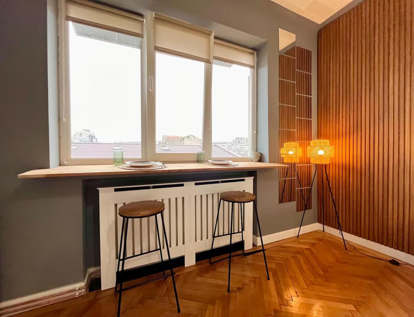 Woodie Studio With Premium Comfort By Piata Unirii بوخارست المظهر الخارجي الصورة