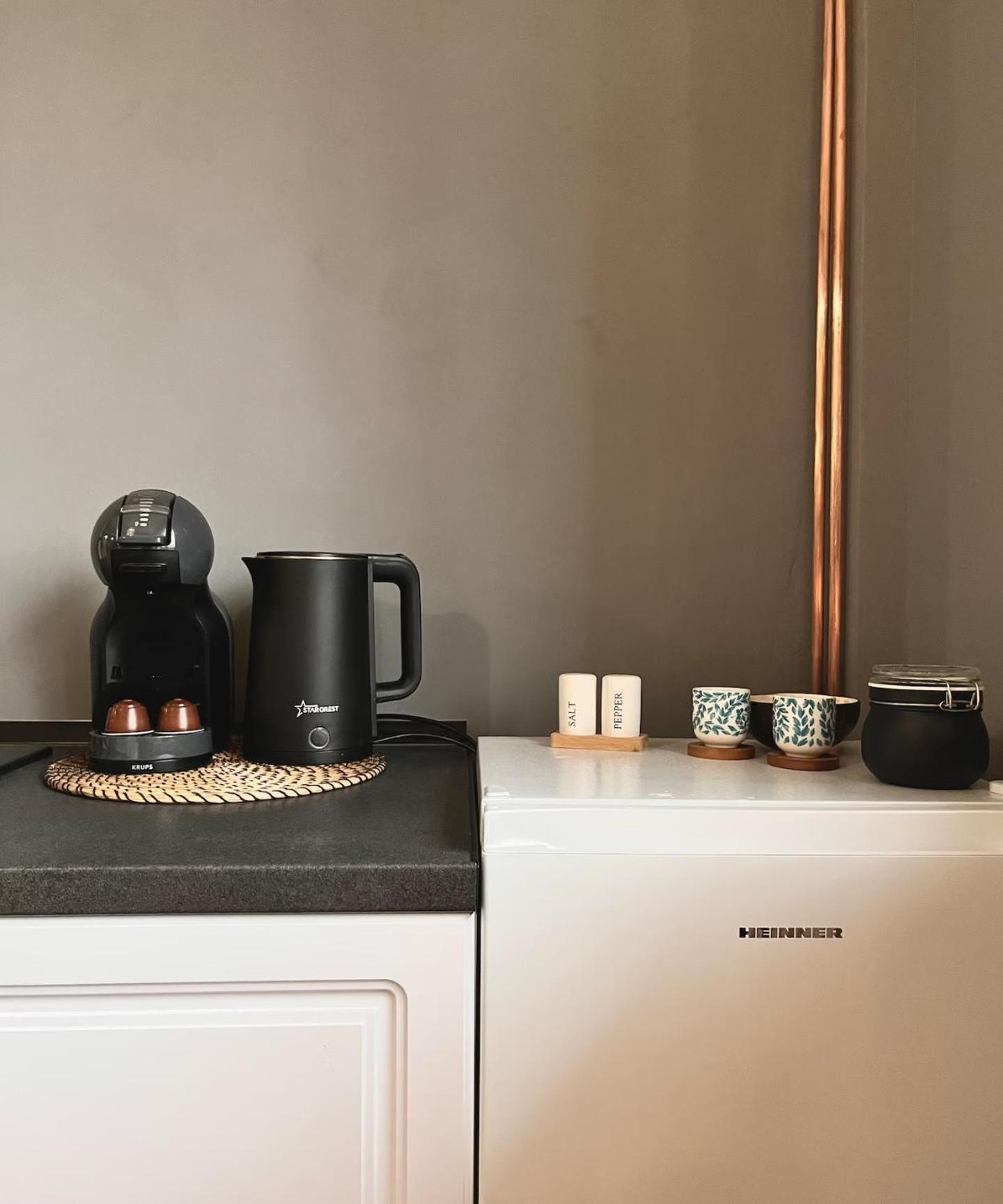 Woodie Studio With Premium Comfort By Piata Unirii بوخارست المظهر الخارجي الصورة