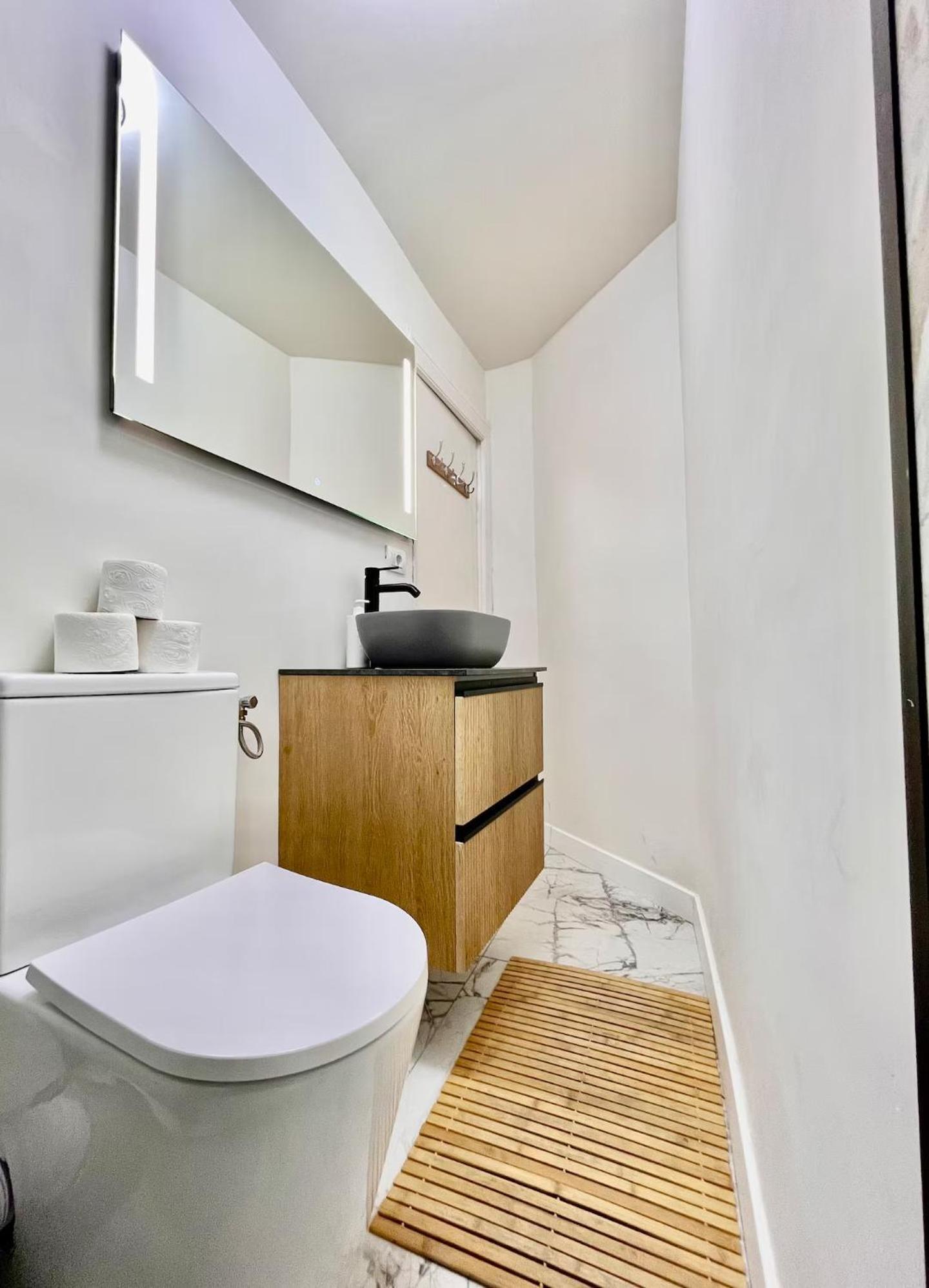 Woodie Studio With Premium Comfort By Piata Unirii بوخارست المظهر الخارجي الصورة